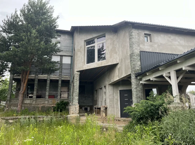 Cottage 443 m² Papiarnianski sielski Saviet, Belarus