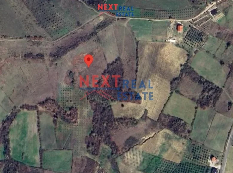Parcelas 19 050 m² Petrele, Albania