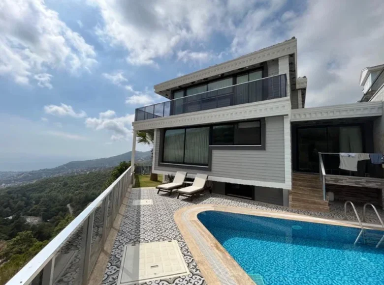 Haus 4 Schlafzimmer 750 m² Mittelmeerregion, Türkei