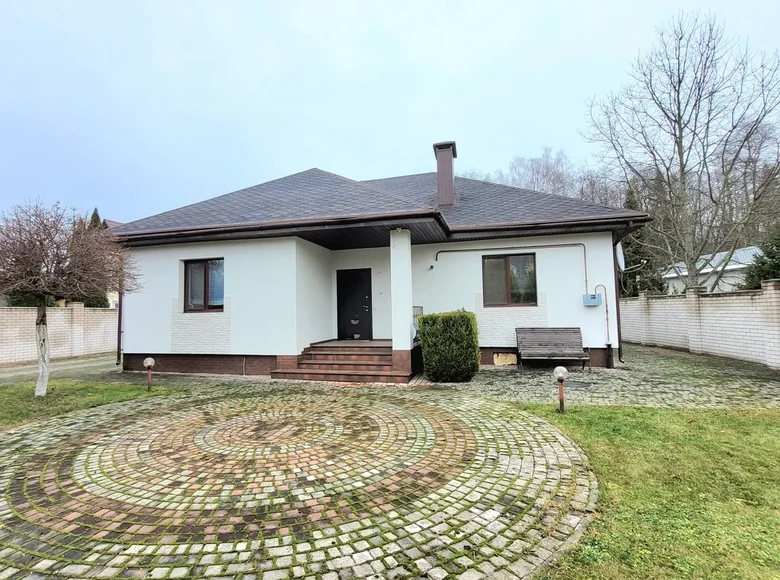 3 room cottage 132 m² Kadzinski sielski Saviet, Belarus