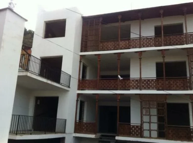 Dom 1 200 m² Tbilisi, Gruzja