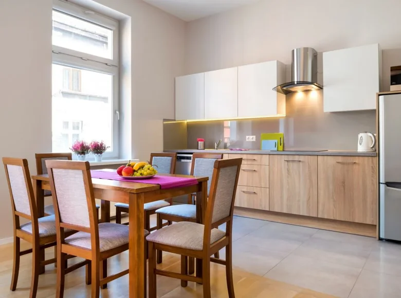 Apartamento 2 habitaciones 50 m² en Cracovia, Polonia