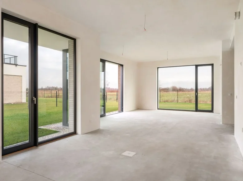 Дом 5 комнат 220 м² Варшава, Польша