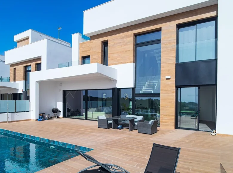 3 bedroom villa 425 m² Finestrat, Spain