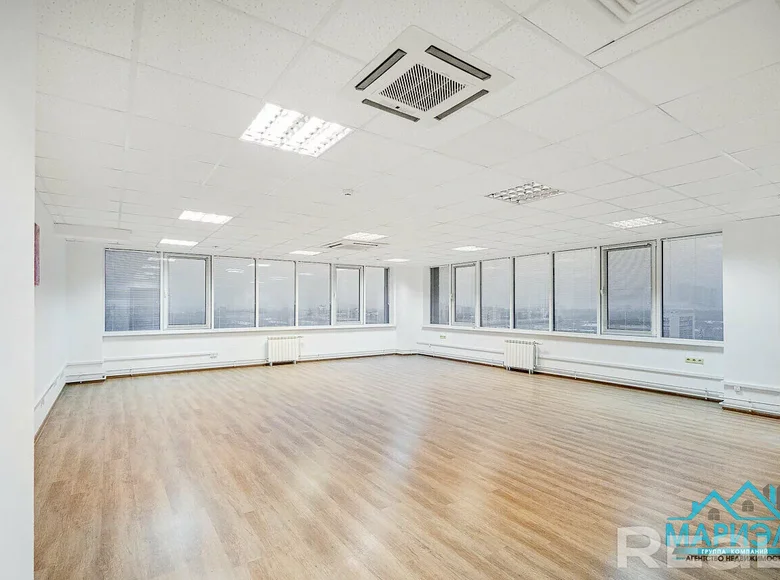 Office 472 m² in Minsk, Belarus