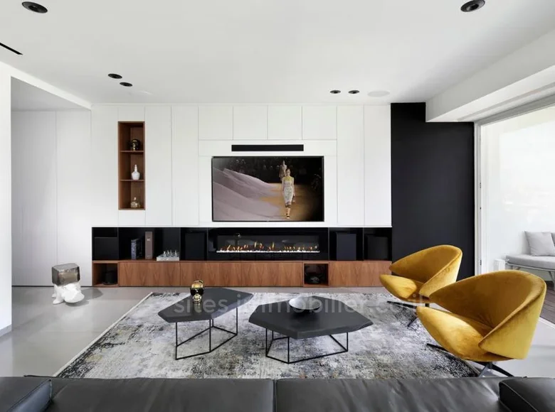 Mieszkanie 4 pokoi 175 m² Tel-Awiw, Izrael