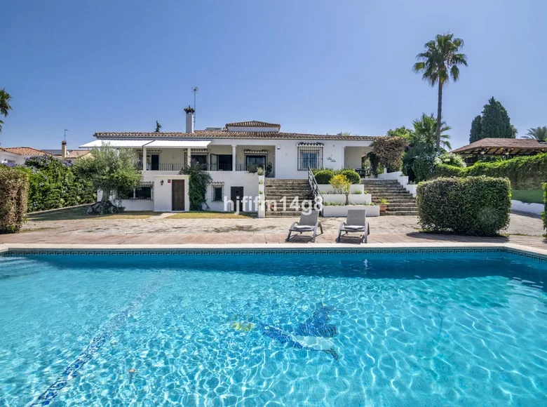 7 bedroom villa 499 m² San Pedro Alcantara, Spain