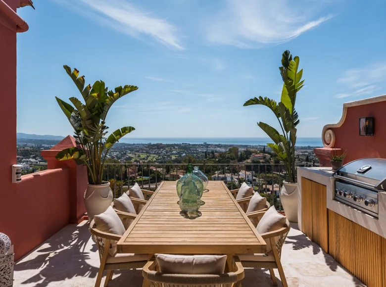 3 bedroom house 189 m² Benahavis, Spain