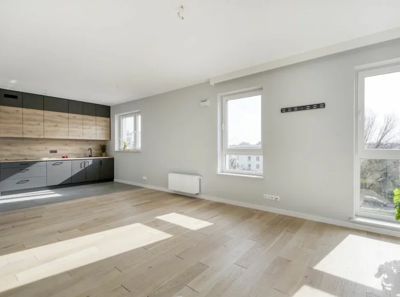 Mieszkanie 3 pokoi 74 m² Warszawa, Polska