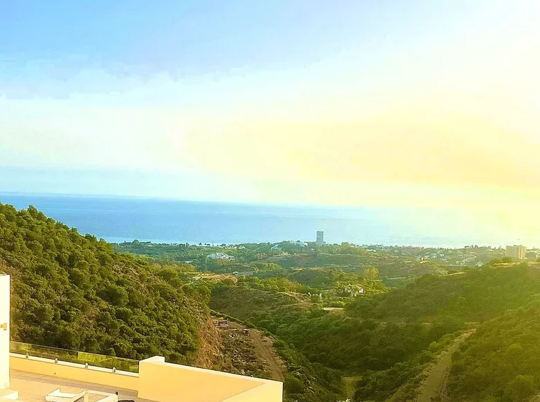 Mieszkanie 2 pokoi 117 m² Rio Real, Hiszpania