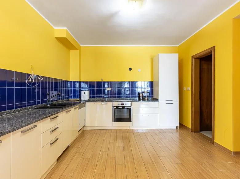 Квартира 4 спальни 400 м² Черногория, Черногория