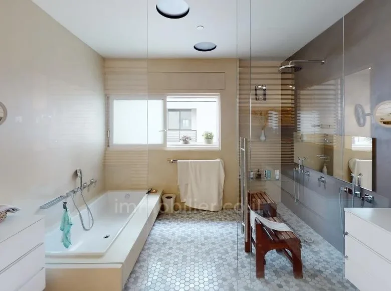 Квартира 5 комнат 230 м² Тель-Авив, Израиль