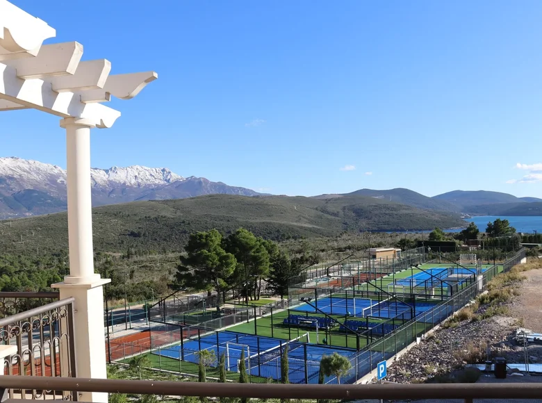 2 bedroom apartment 86 m² Radovici, Montenegro