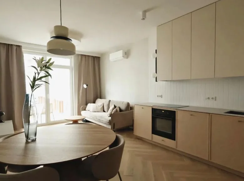 3 room apartment 60 m² in Warsaw, Poland