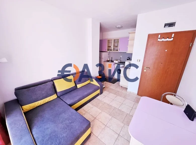 Mieszkanie 2 pokoi 43 m² Nesebyr, Bułgaria