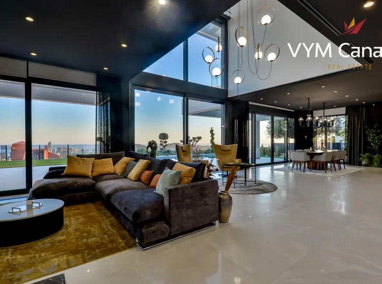 Villa 8 bedrooms 998 m² Finestrat, Spain