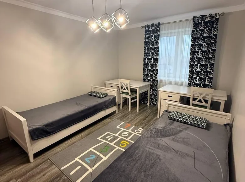 Mieszkanie 3 pokoi 81 m² Muchaviecki sielski Saviet, Białoruś