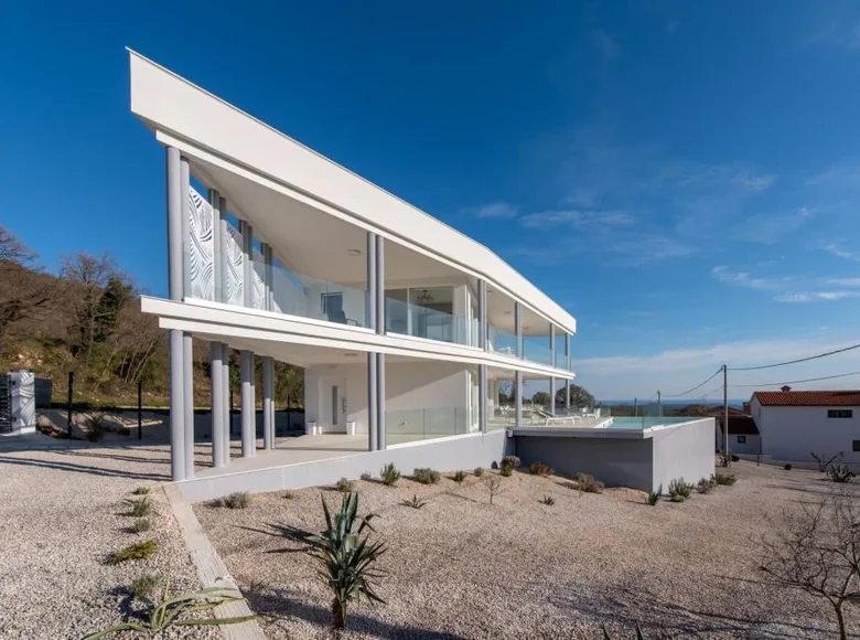 Villa de tres dormitorios 223 m² Rabac, Croacia