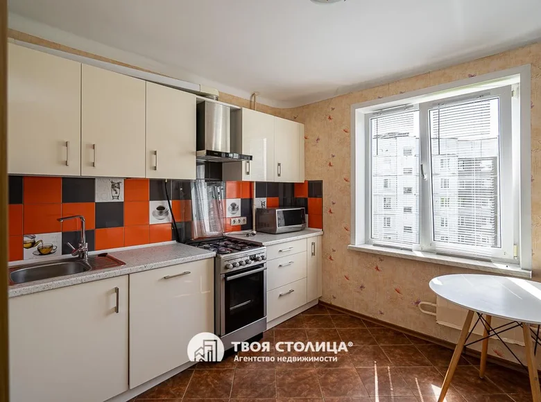 Квартира 2 комнаты 54 м² в Минске, Беларусь