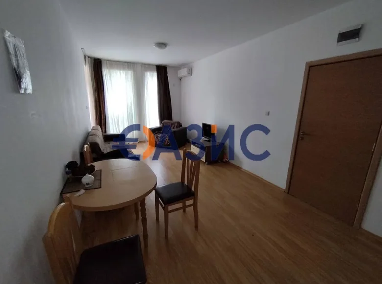 Квартира 2 спальни 62 м² Tankovo, Болгария