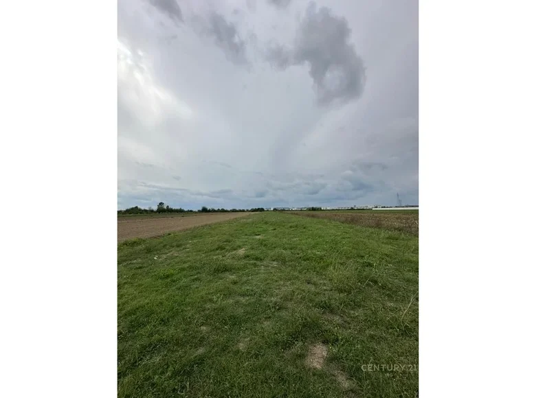 Земельные участки 3 860 м² Bashkia Shijak, Албания