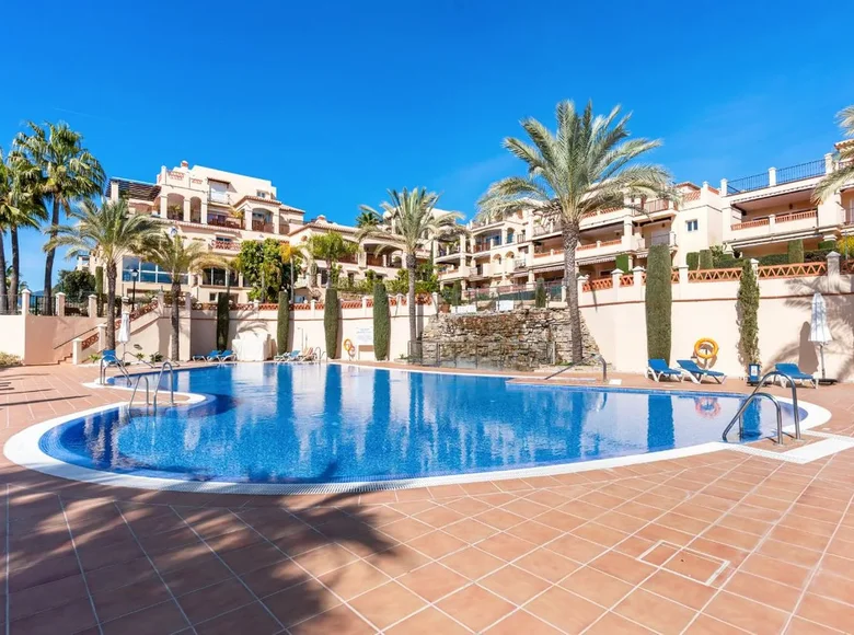 Appartement 2 chambres 174 m² Estepona, Espagne
