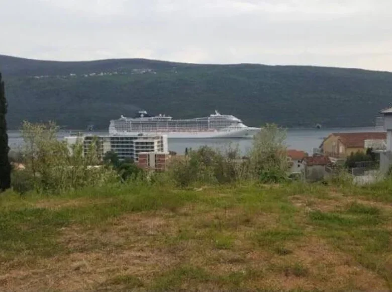 Parcelas  Kumbor, Montenegro