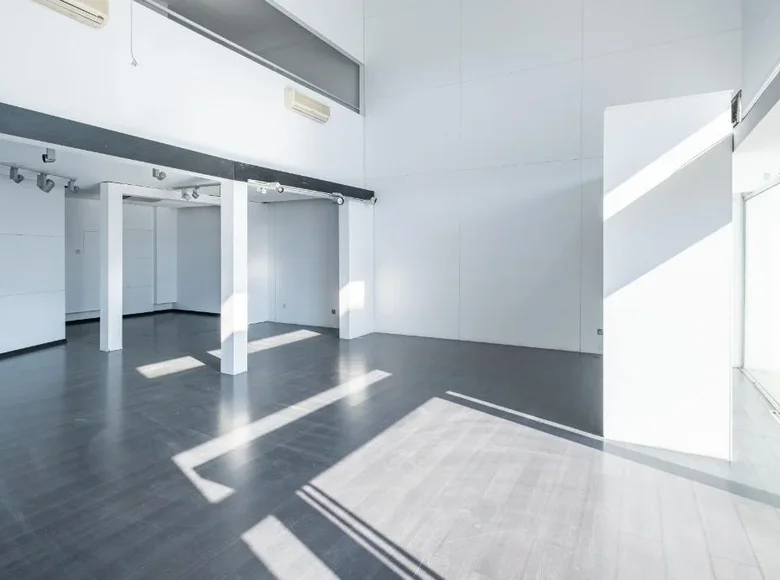 Офис 296 м² в Никосии, Кипр