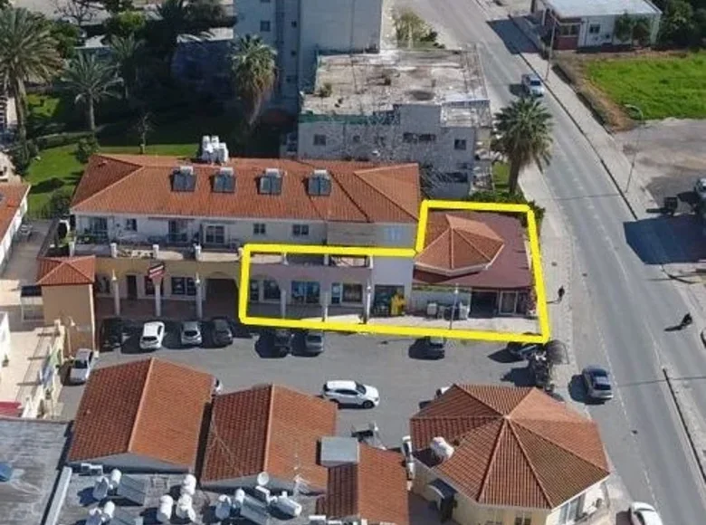 Shop 221 m² in Polis, Cyprus