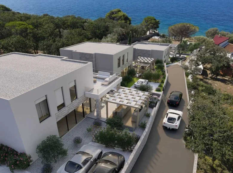 4 bedroom Villa 270 m² Opcina Karlobag, Croatia