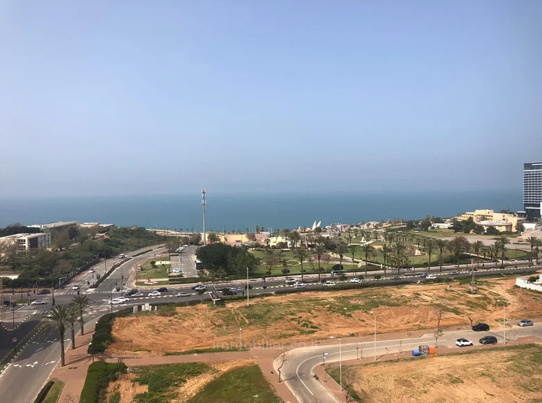 Wohnung 4 zimmer 130 m² in Netanja, Israel