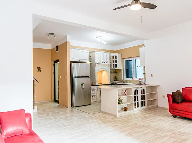 Apartamento 3 habitaciones 99 m² Denovici, Montenegro