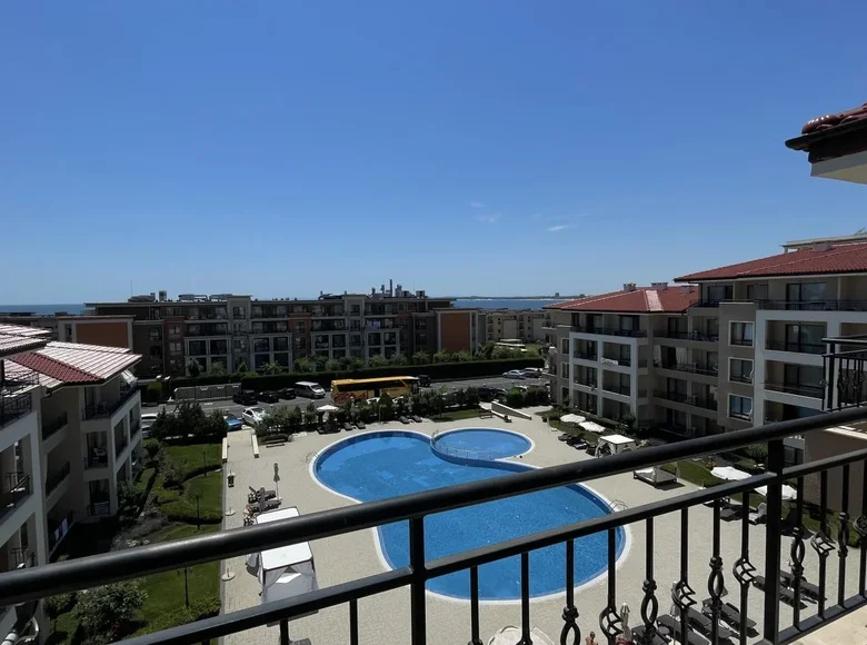 Квартира 1 спальня 68 м² Святой Влас, Болгария