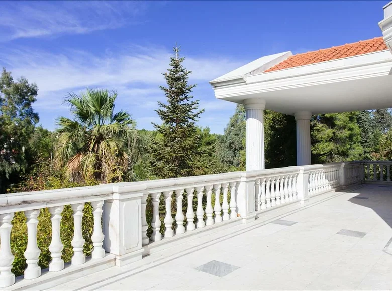 Villa 9 bedrooms 1 000 m² Municipality of Dionysos, Greece