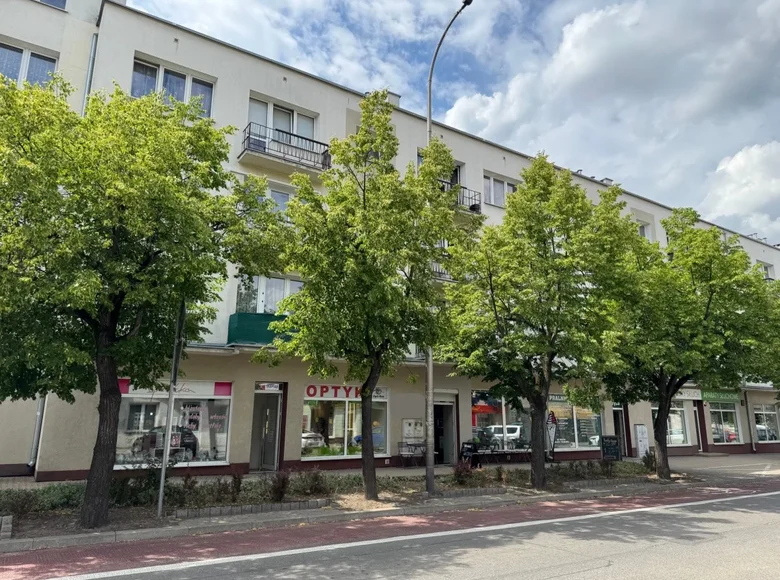 Propiedad comercial 164 m² en Piaseczno, Polonia