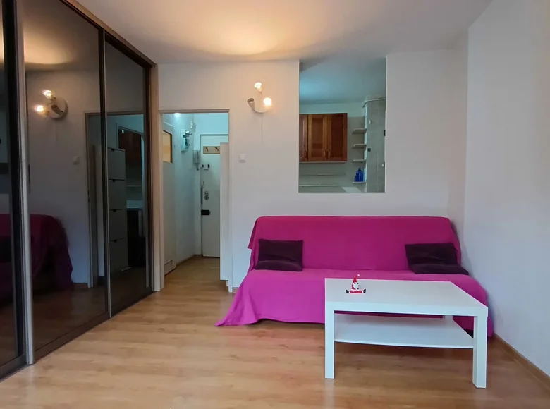 Mieszkanie 1 pokój 30 m² w Warszawa, Polska