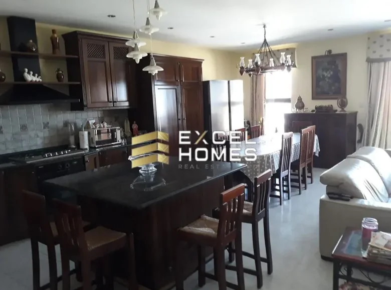 Appartement 3 chambres  Qawra, Malte