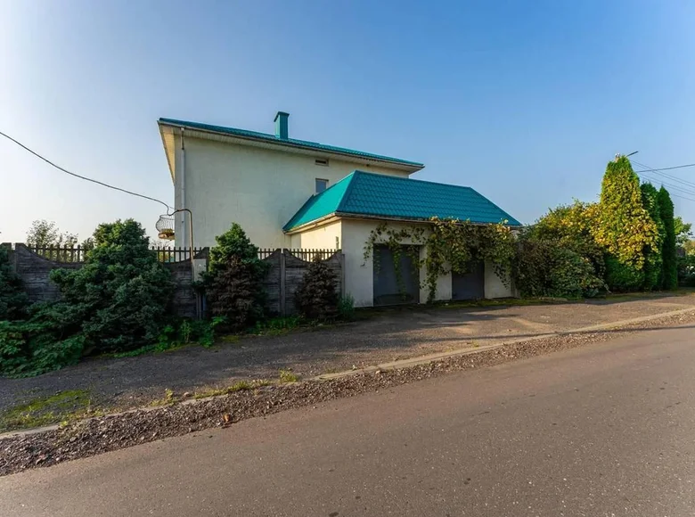 House 568 m² Slabada, Belarus