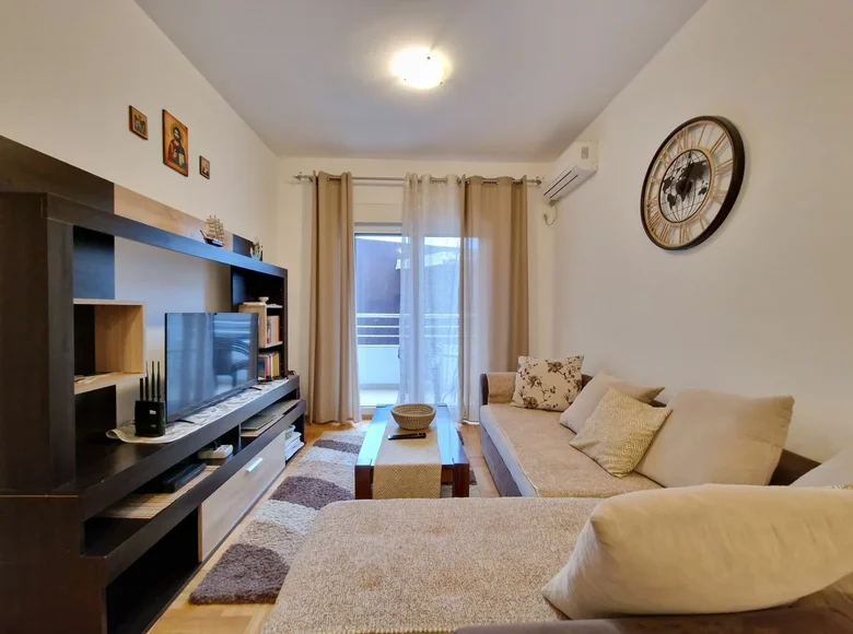 2 bedroom apartment 50 m² in Budva, Montenegro