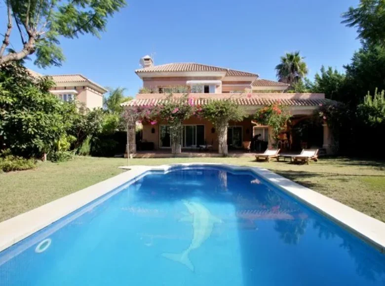 4-Schlafzimmer-Villa 323 m² Abadin, Spanien