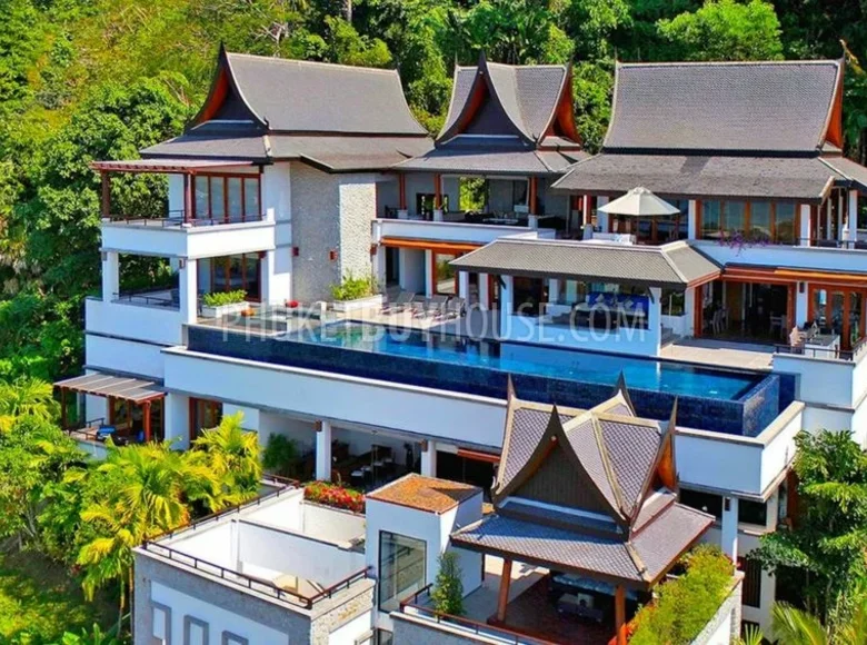 villa de 5 chambres 1 550 m² Ban Bang Thao, Thaïlande