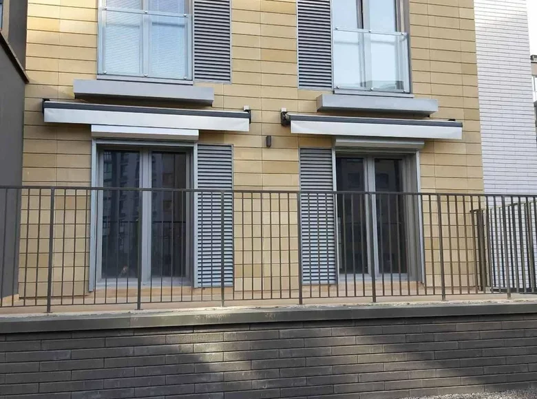 Mieszkanie 5 pokojów 120 m² Ratomka, Białoruś