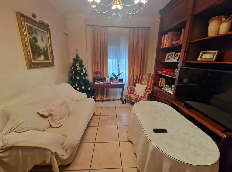 villa de 5 dormitorios 260 m² Alhaurín de la Torre, Španjolska