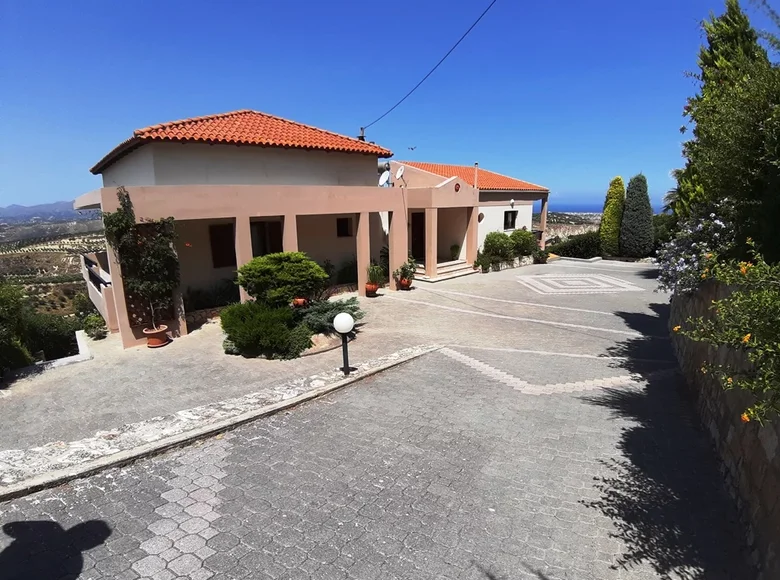 3-Schlafzimmer-Villa 324 m² Provinz Heraklion, Griechenland