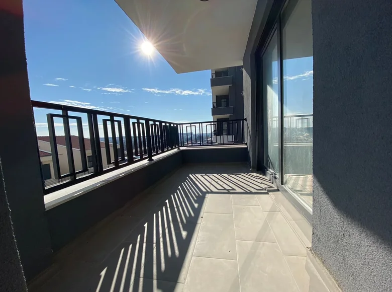 2 bedroom apartment 68 m² Podgorica, Montenegro