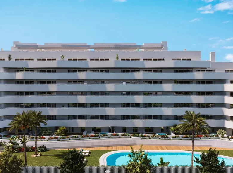 Mieszkanie 2 pokoi 115 m² Torre del Mar, Hiszpania