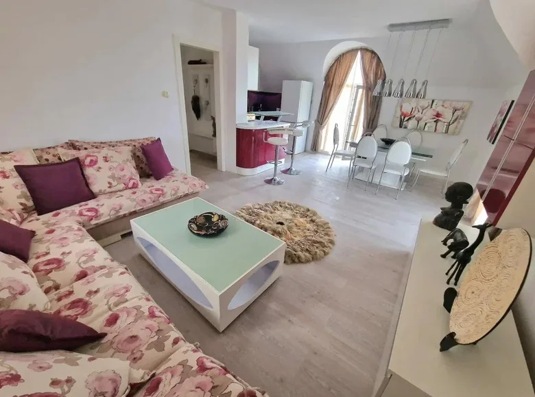 Townhouse 7 bedrooms 380 m² Nesebar, Bulgaria