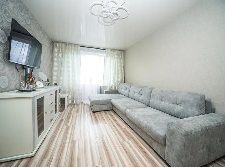 Mieszkanie 2 pokoi 52 m² Mińsk, Białoruś