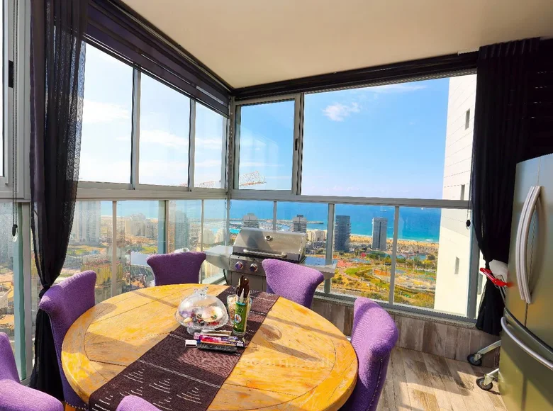 Mieszkanie 4 pokoi 150 m² Aszdod, Izrael