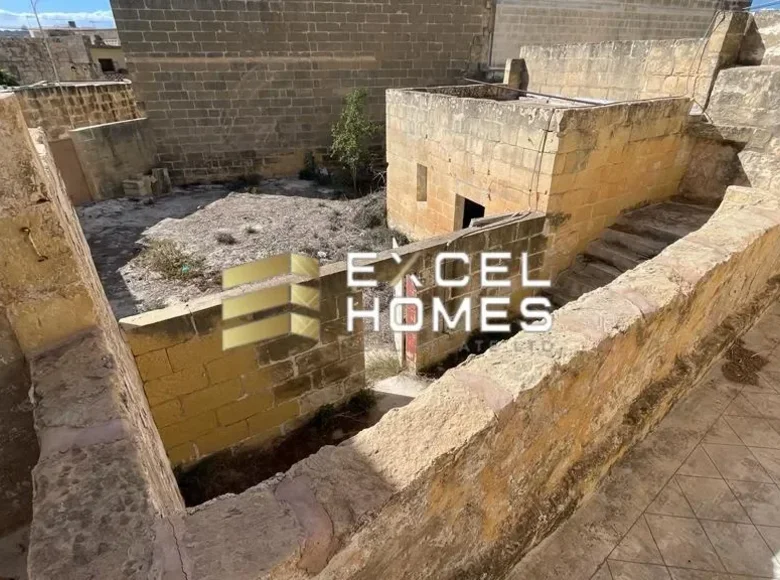 Grundstück  Xewkija, Malta